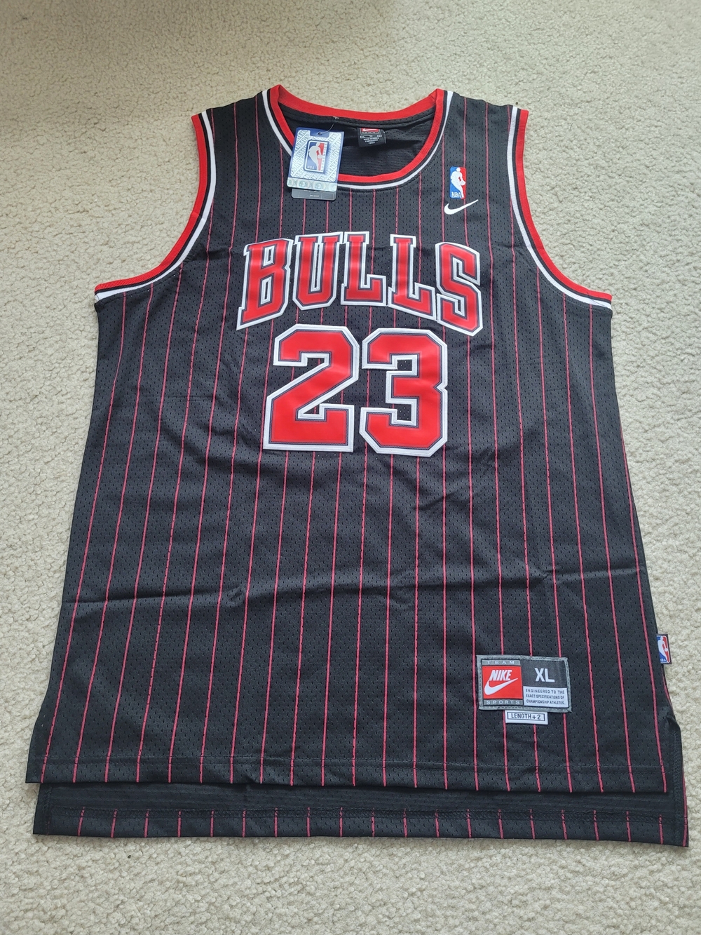 Nike Chicago Bulls Michael Jordan #23  95 96 NBA Champion Jersey Men Size XL +2
